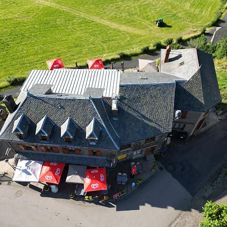 hotel restaurant des voyageurs Le Falgoux Extérieur photo