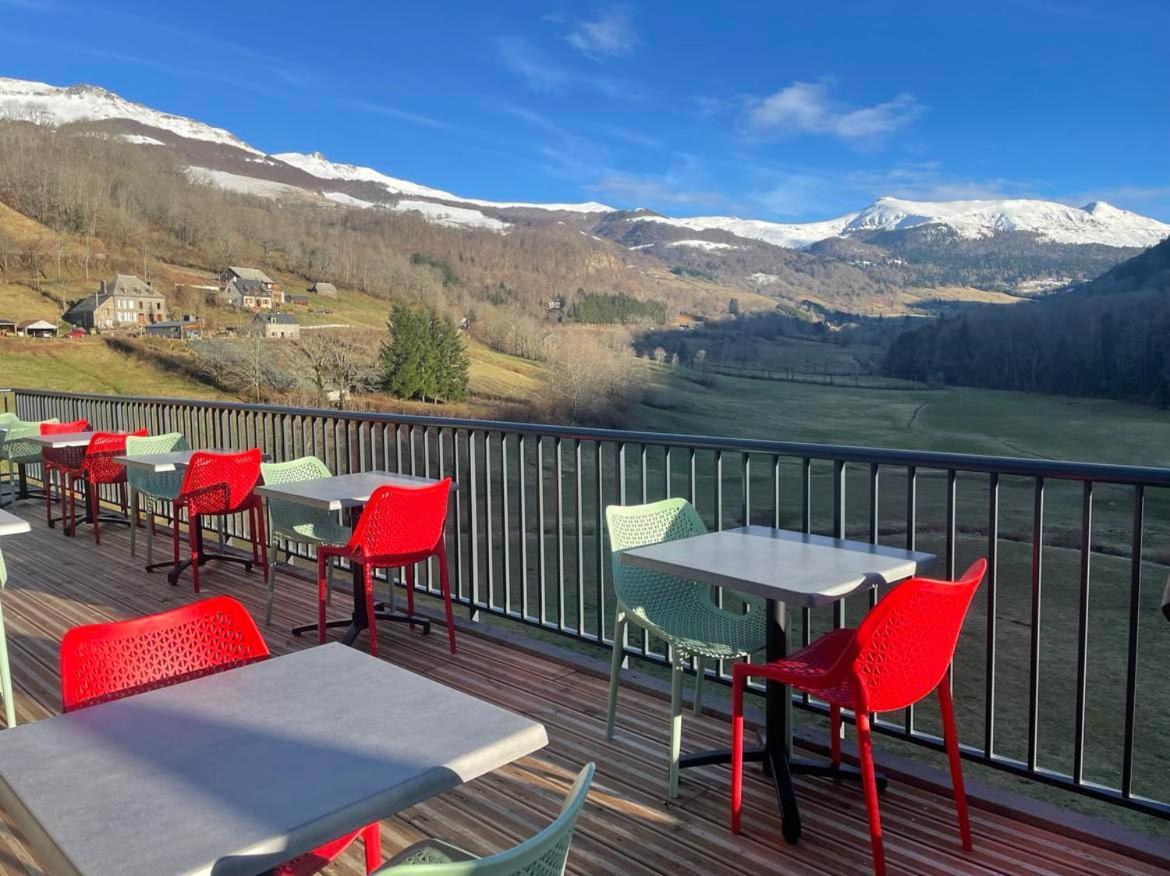 hotel restaurant des voyageurs Le Falgoux Extérieur photo
